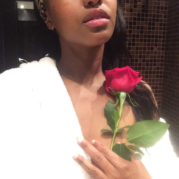 Meet your Posher, Dominique - Picture 1 of 1